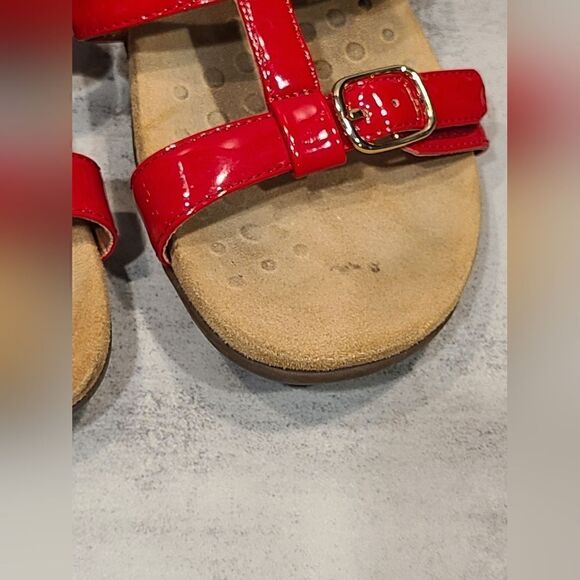 Vionic Misa Adjustable Strap Slide Red Patent Leather Sandals | 8 - Picture 8 of 11
